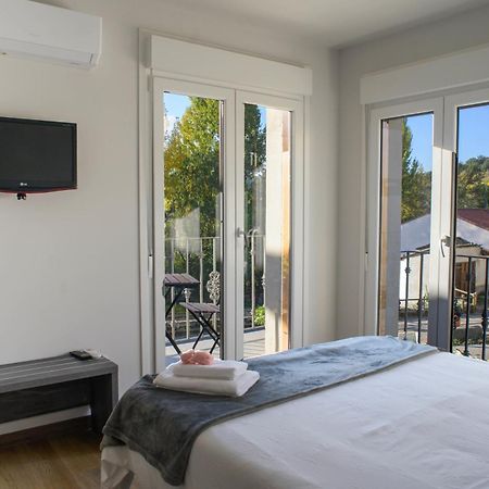 Apartamentos El Puente Covarrubias Eksteriør billede